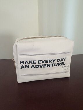 New Atlas Cream Travel Pouch/makeup bag with Inspirational Print